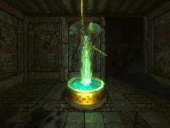 Обезглавленная статуя ангела в Затерянном городе