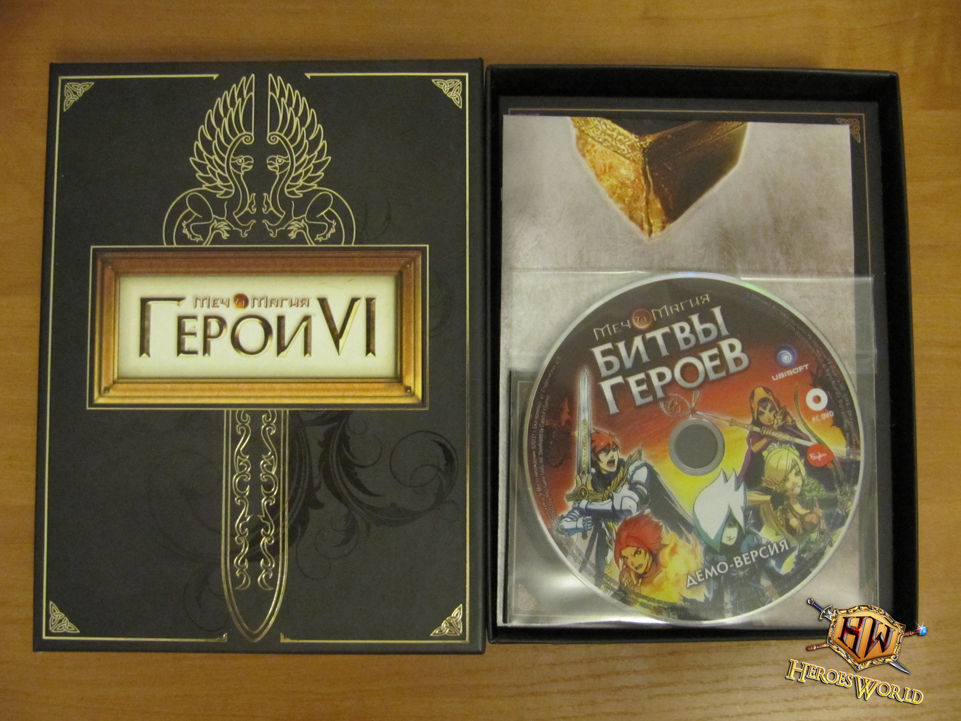 Heroes 6 - Фото коллекционного издания. Открытая корбка.