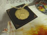 Heroes 6 - Фото коллекционного издания. Медальон, плакат, диск.