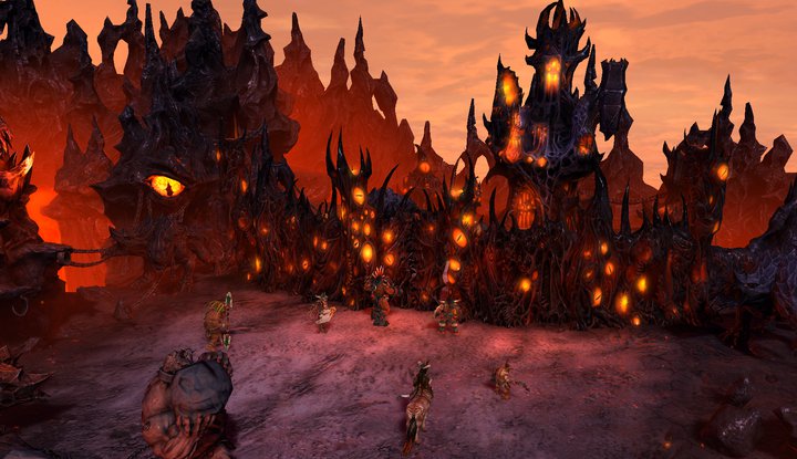 Армия Орков осаждает крепость Инферно.