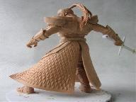 Фигура Ангела Михаила с мечом из Героев 6 (вид сзади).