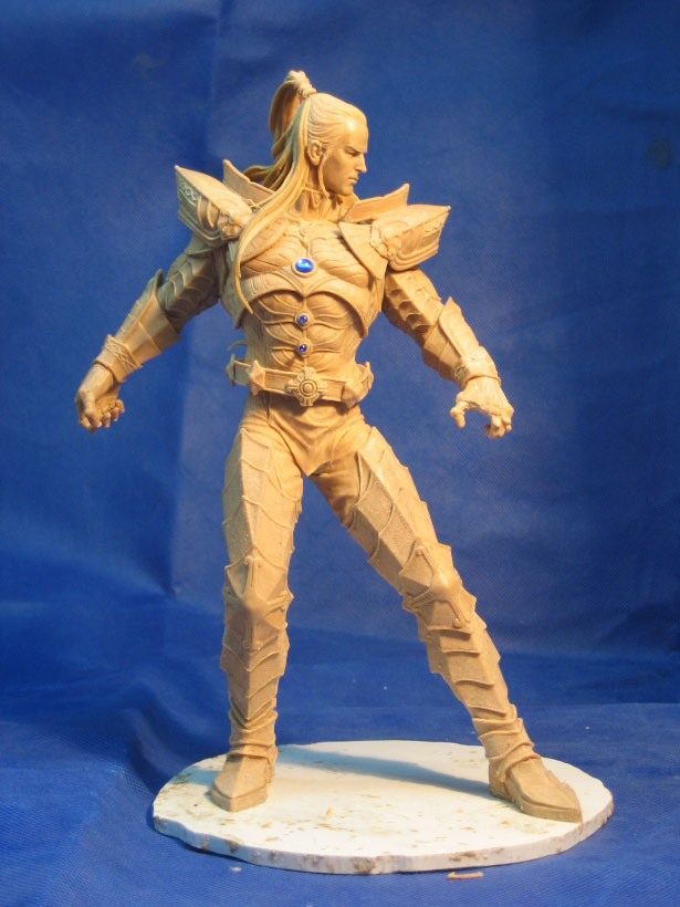 Архангел Михаил, вид спереди